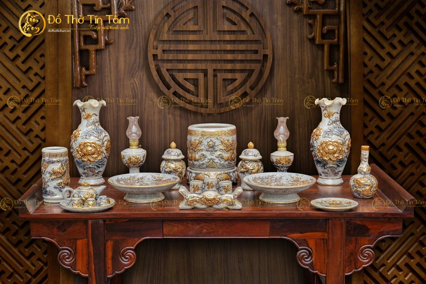 Bộ Đồ Thờ Thần Linh Bát Tràng Men Rạn Vẽ Vàng