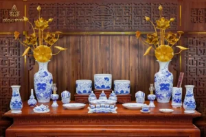 Bộ đồ thờ gia tiên Bát Tràng men lam họa tiết hoa sen