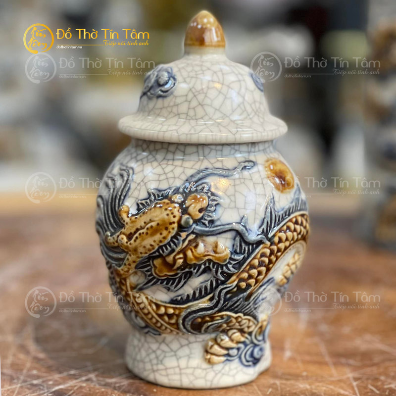 Chóe men rạn đắp nổi Bát Tràng