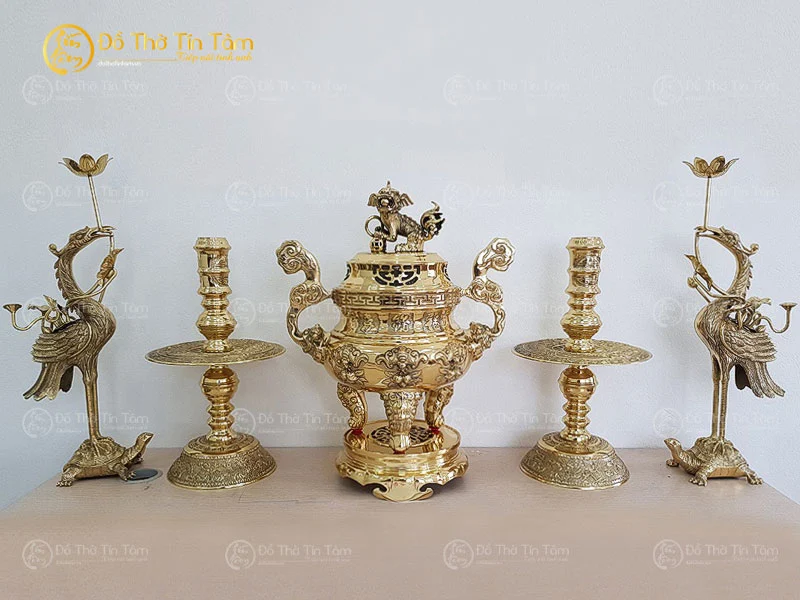 Đồ Thờ Ngũ Sự - Lòng Thành Kính Và Tôn Trọng