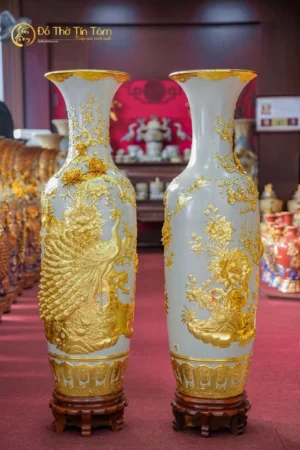 Đôi Lục Bình Dát Vàng Họa Tiết Công Đào Bát Tràng