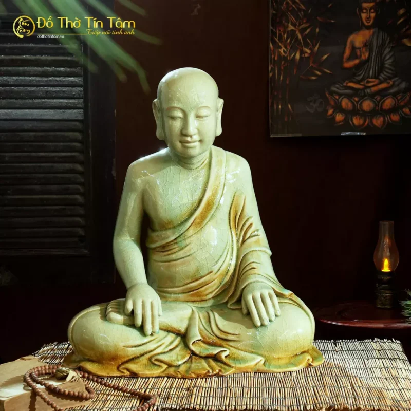 Tượng Phật hoàng Trần Nhân Tông men bạch ngọc