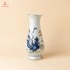 Lọ huệ men lam vẽ vàng họa tiết rồng