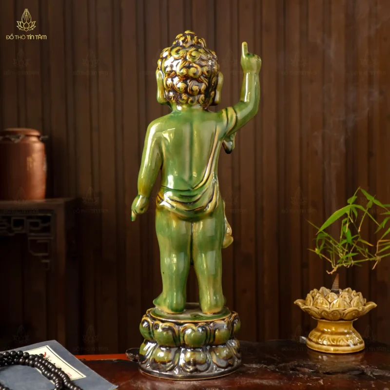 Tượng Phật Đản Sanh Men Xanh Ngọc