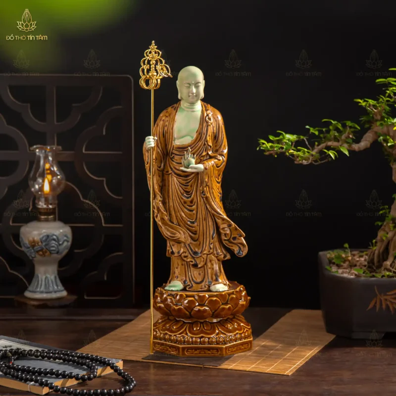 Tượng Bồ Tát Địa Tạng Men Mát Bát Tràng