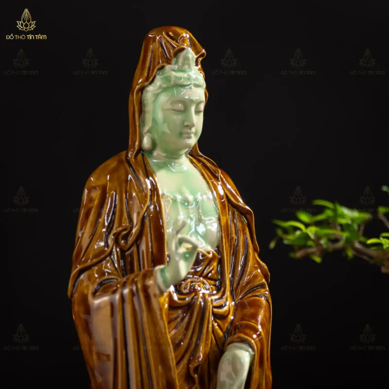 Tượng Bồ Tát Quán Âm Men Hoàng Thổ Gấm