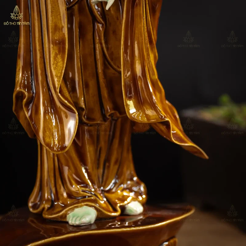 Tượng Bồ Tát Quán Âm Men Hoàng Thổ Gấm