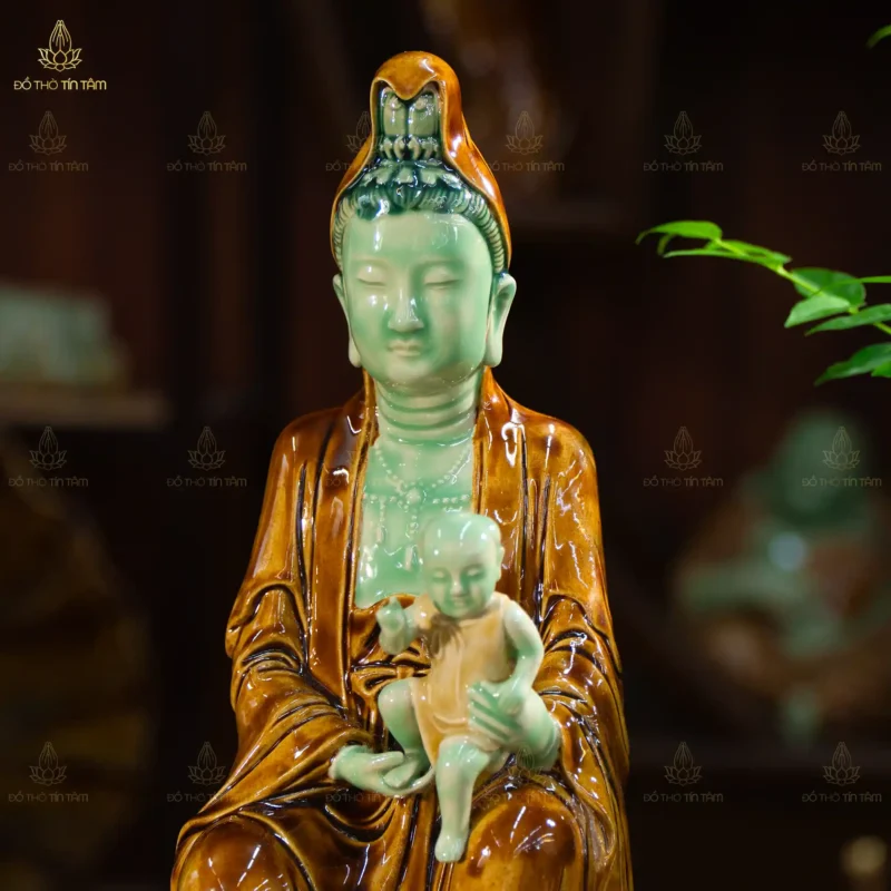 Tượng Quan Âm Tống Tử Men Hoàng Thổ Gấm