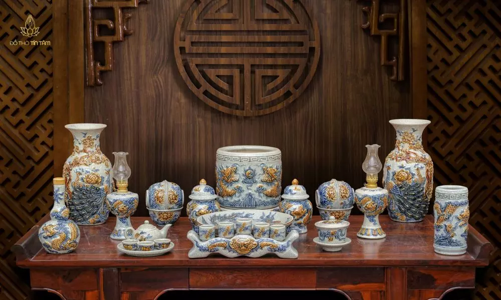 Bộ đồ thờ gia tiên men rạn họa tiết rồng
